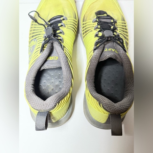 Craft Men's Neon Yellow and Dark Gray Athletic Shoes - Picture 5 of 9